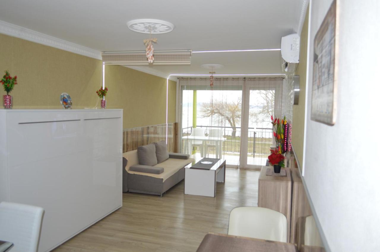 Siófok Ezüstpart Granada 2 Közvetlen Vizparti Apartman Apartamento Exterior foto