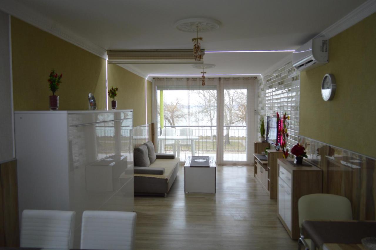 Siófok Ezüstpart Granada 2 Közvetlen Vizparti Apartman Apartamento Exterior foto
